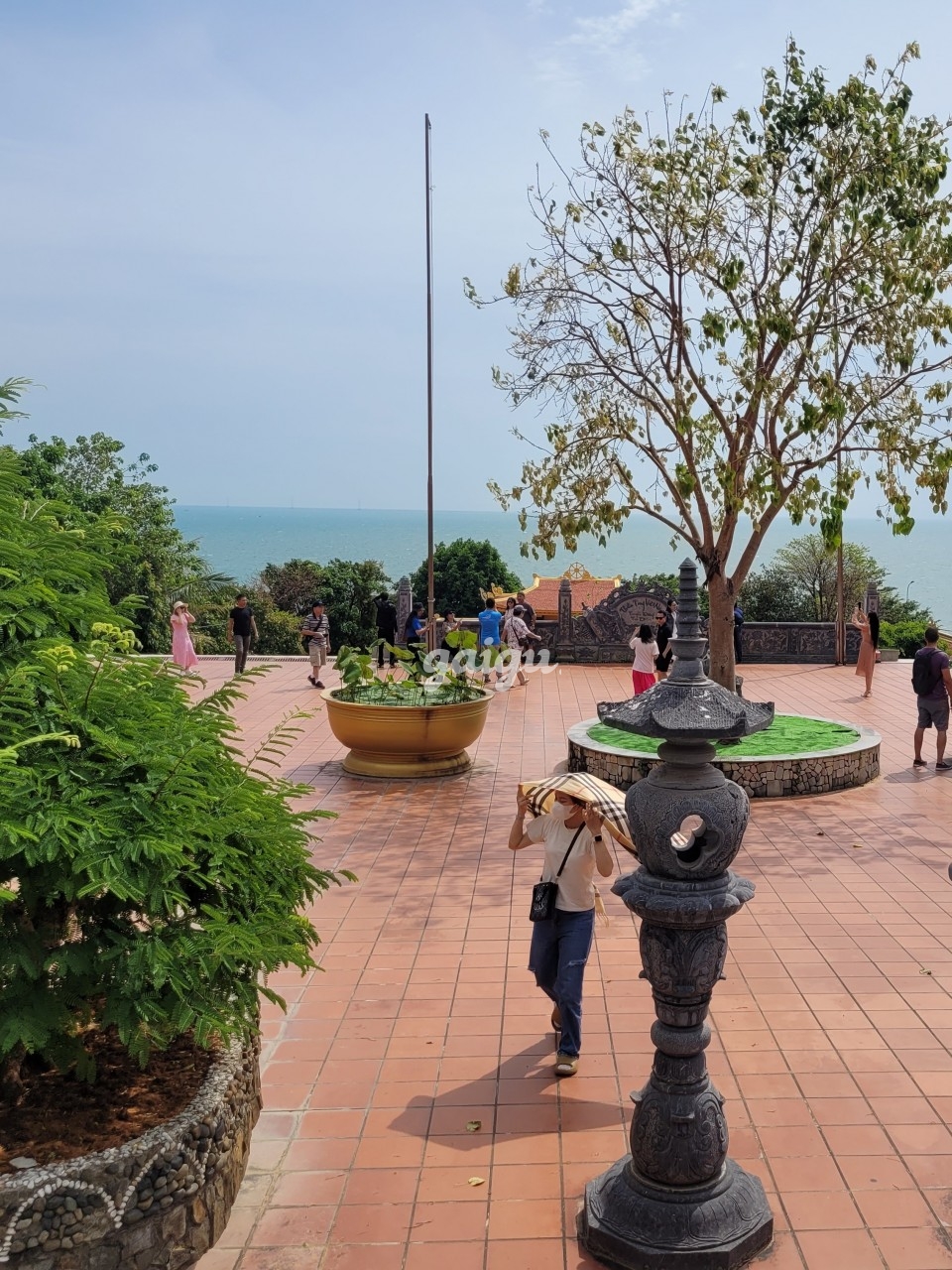 MỸ MỸ gái quê ngày đầu vào nghề gặp là ghiền.
