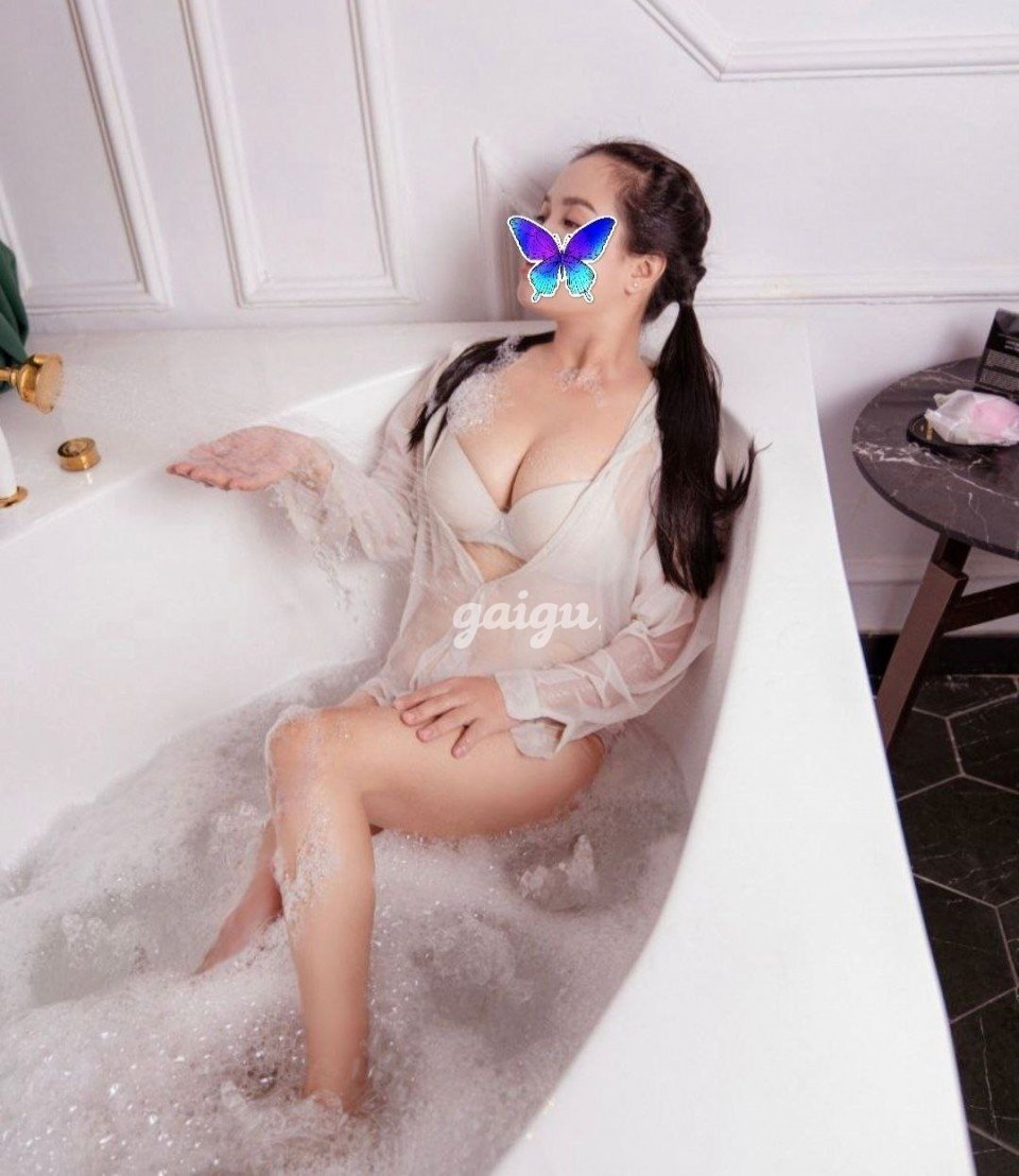 Ngọc Hân_ Gái xinh đáng yêu, body gợi cảm